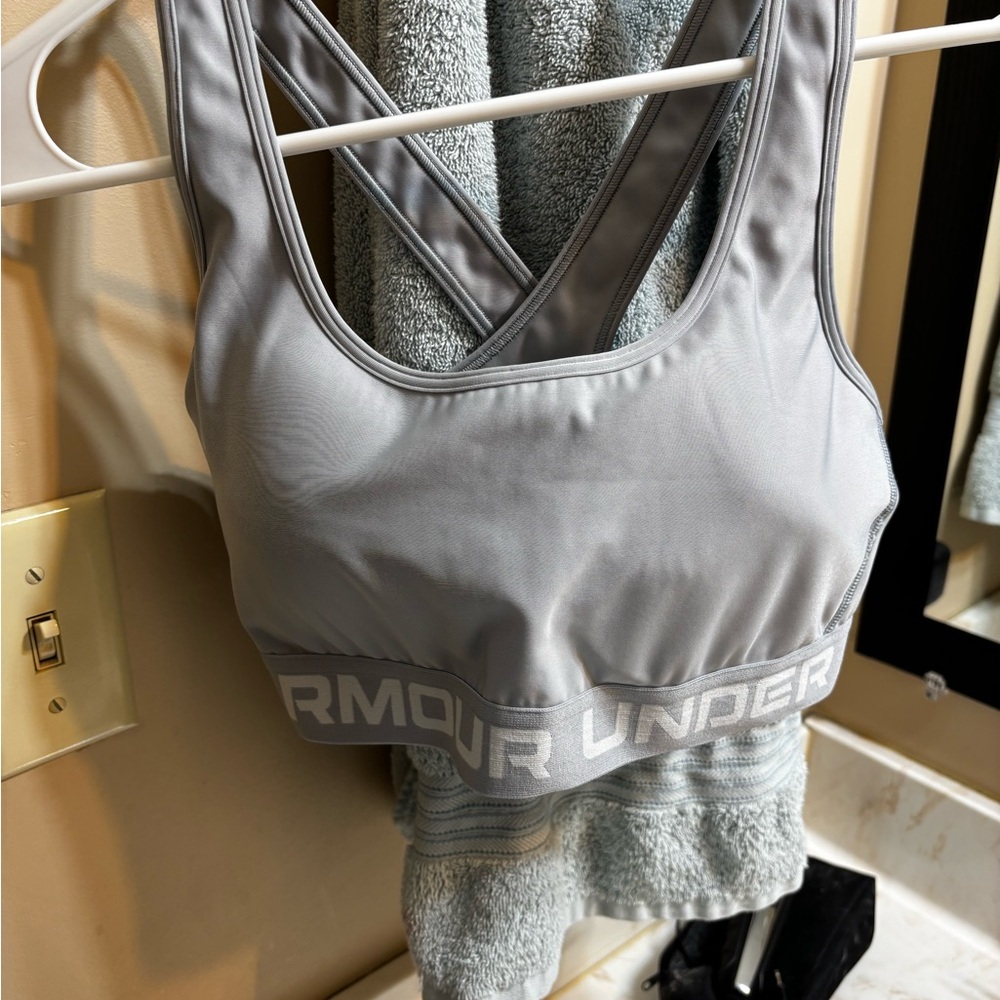 Under Armour Women's Silver Sports Bra